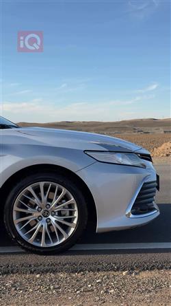 تۆیۆتا کامری